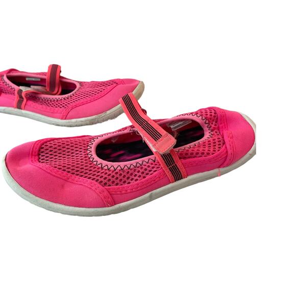 Pink Water Shoes Big Girl's size Large 2-3 - Picture 7 of 8